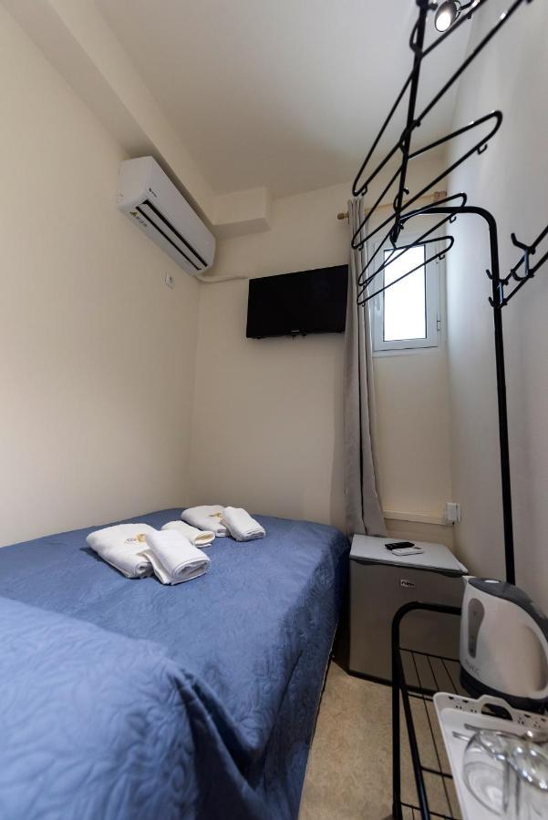 Апартаменты Pure Urban Bedboxes Acropolis Metro Petralona Афины Экстерьер фото